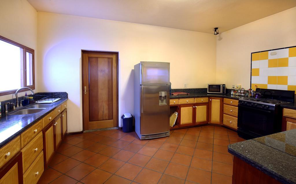Chez Daniel Bed & Breakfast Antigua Bagian luar foto
